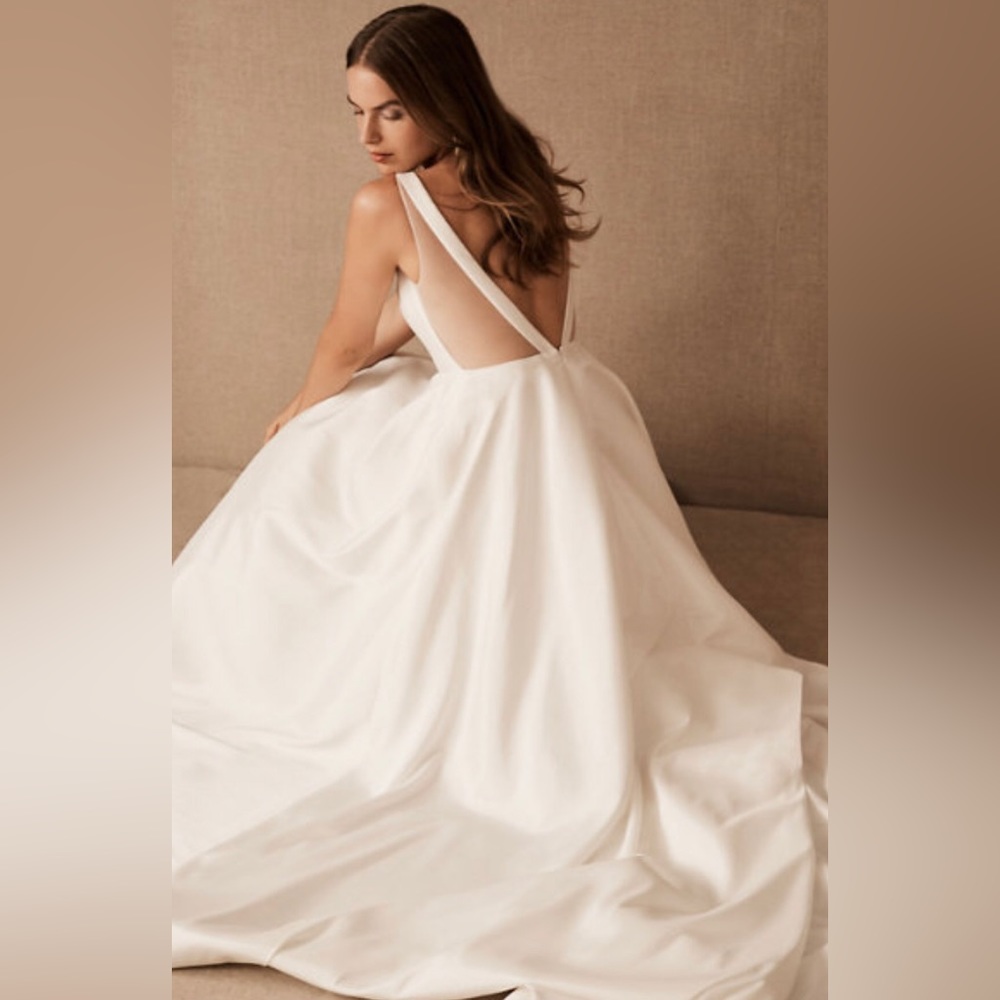 NWT Octavia Gown, by Jenny Yoo - size 4